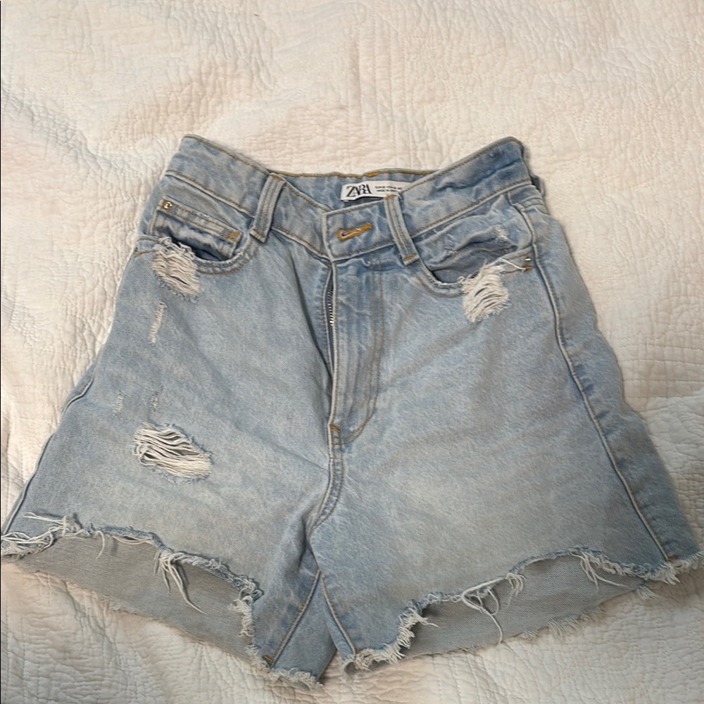 blue zara high rise denim shorts